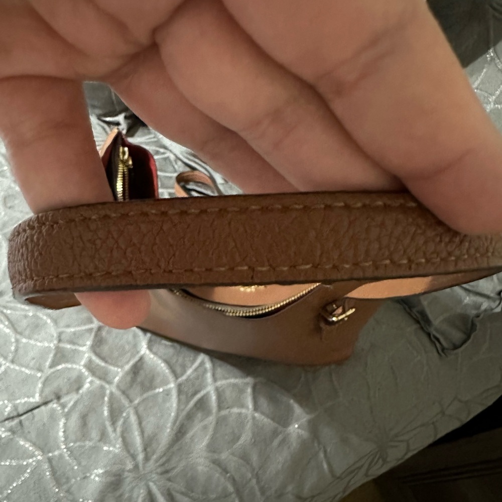 Coach Mollie Tan Leather Tote Bag - Picture 4 of 11